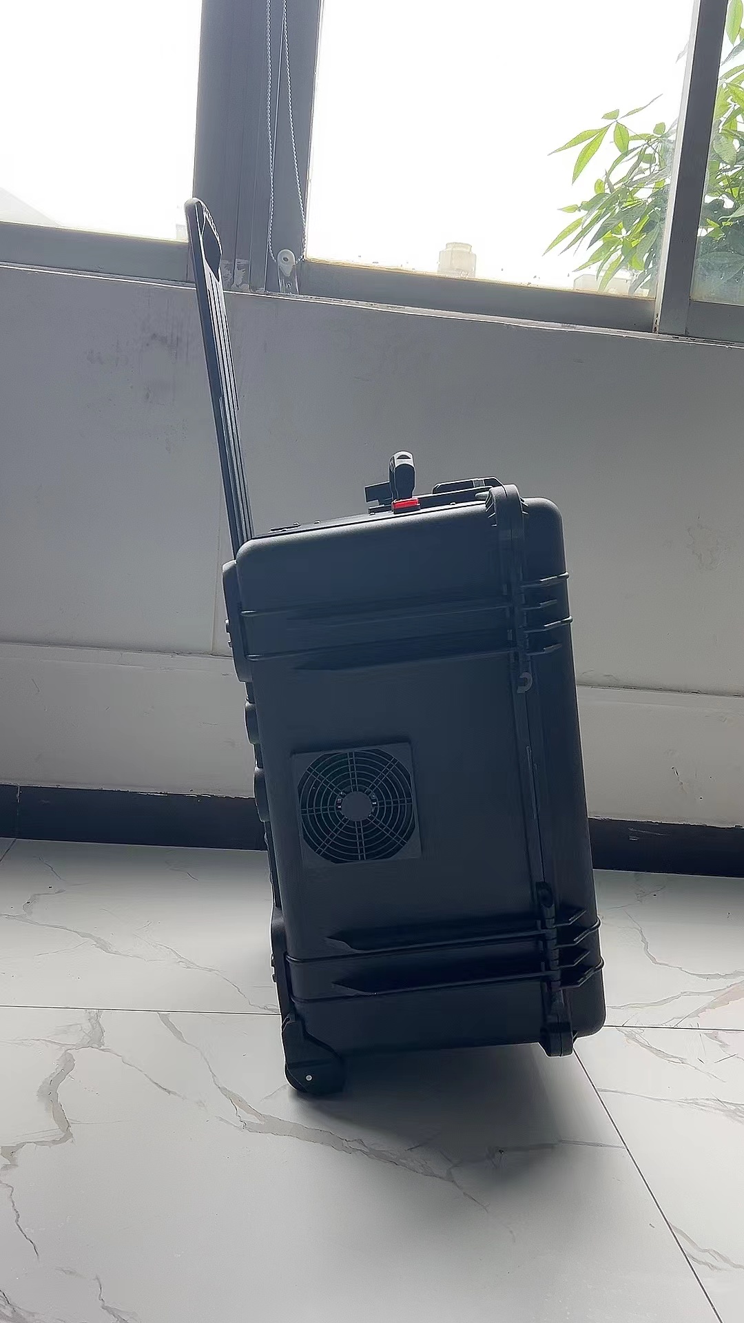 安溪手拉箱型移动通信干扰器